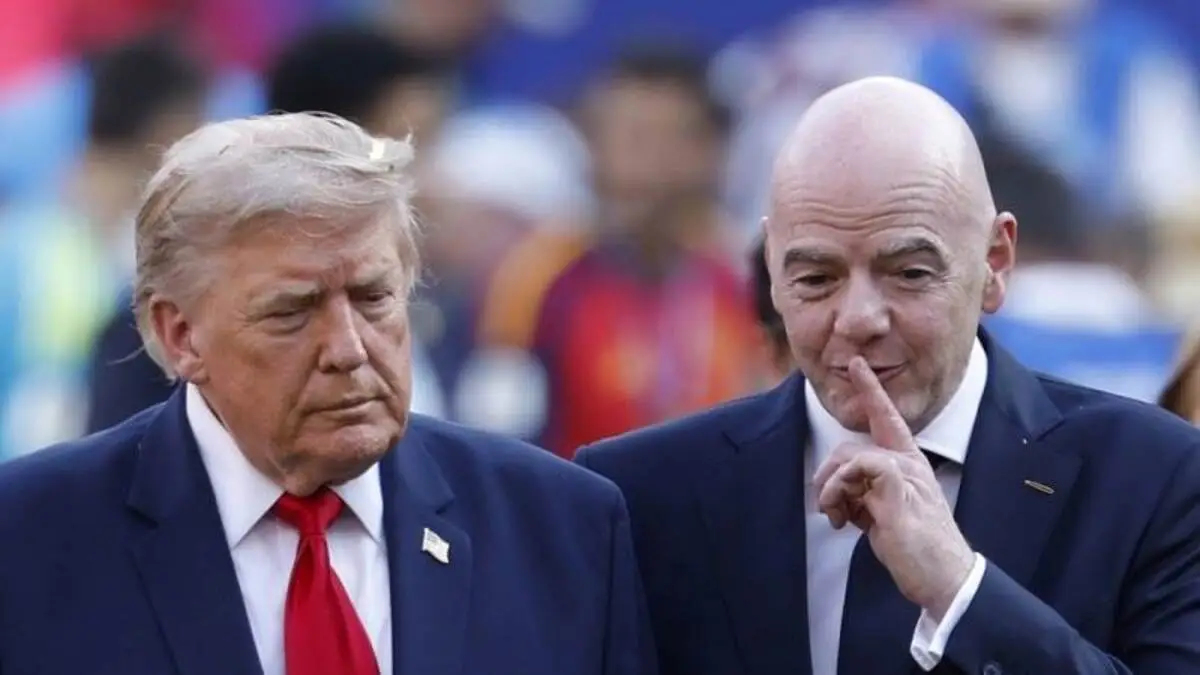 Donald Trump y Gianni Infantino, : EPA : SHAWN THE W