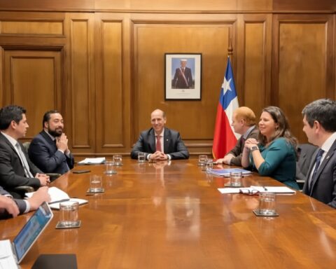Reforma de seguridad: el desafiฬo de Arrau en el Congreso / THE TIMES LATINO