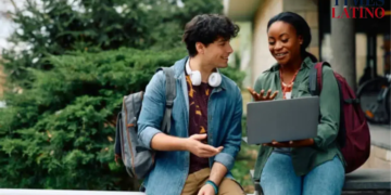 RESPONSABILIDAD SOCIAL UNIVERSITARIA / istock